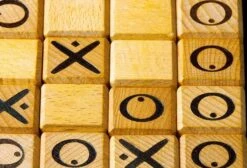 Smart Games GIGAMIC 120 - Holzspiel - Quixo 7 Smart Games GIGAMIC 120 - Holzspiel - Quixo -Spielzeugparadies 3421271300823 2 600x600