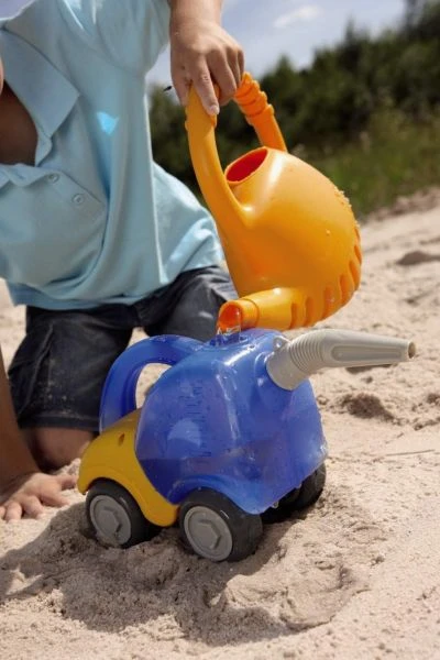 Haba 7789 - Sandspielzeug – Tankwagen 5 Haba 7789 - Sandspielzeug – Tankwagen – Bild 3