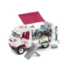 SCHLEICH 42370 - Horse Club - Mobile Tierärztin Mit Hannoveraner Fohlen -Spielzeugparadies 4055744013850 02 600x600