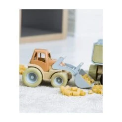 DANTOY 5630 - Bio Sandspielzeug - Traktor Mit Frondlader 7 DANTOY 5630 - Bio Sandspielzeug - Traktor Mit Frondlader -Spielzeugparadies 5701217056303 2 600x600