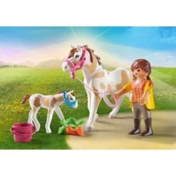 PLAYMOBIL 71243 - Country Reiterhof - Pferd Mit Fohlen -Spielzeugparadies 71243 pt01 600x600