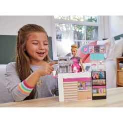 MATTEL GMW03 - Barbie - Naschcafé Spielset Und Puppe -Spielzeugparadies 887961862881 2 600x600
